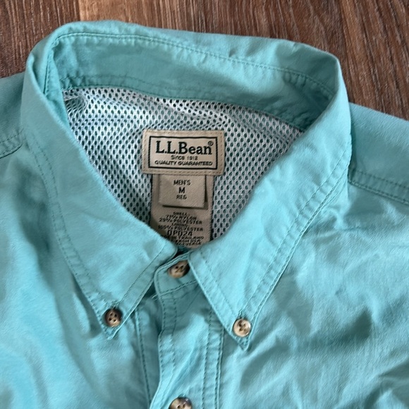 LL Bean Fishing Shirt Mens Medium Light Green Button Up Long Sleeve - Picture 4 of 12